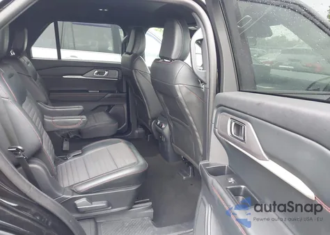 2025 Ford Explorer St-Line from USA, damaged, VIN 1FMUK8KH2SGA81005